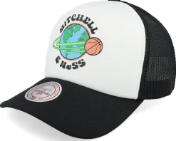 Trucker-Mitchell & Ness Around The World Black Trucker -