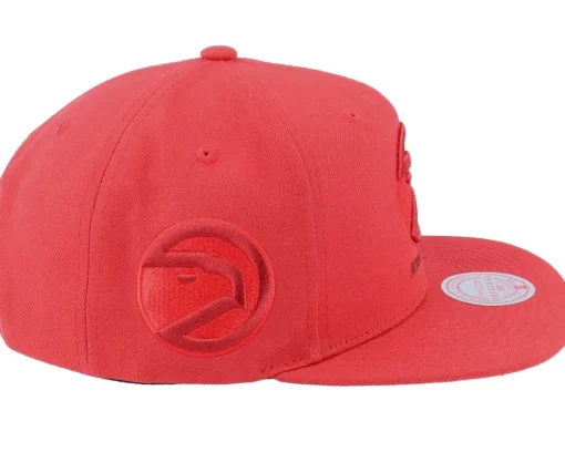 Best Mitchell & Ness Atlanta Hawks Monochromatic Snapback - Red