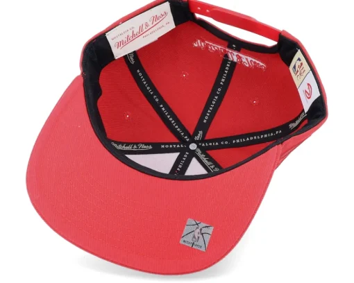 Best Mitchell & Ness Atlanta Hawks Monochromatic Snapback - Red