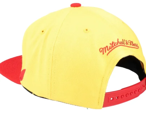 Snapback-Mitchell & Ness Atlanta Hawks Sharktooth Gold/Red Snapback -