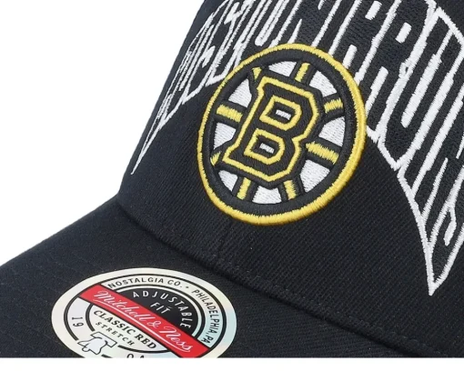 Adjustable-Mitchell & Ness Boston Bruins Letterman Classic Red Adjustable - Black