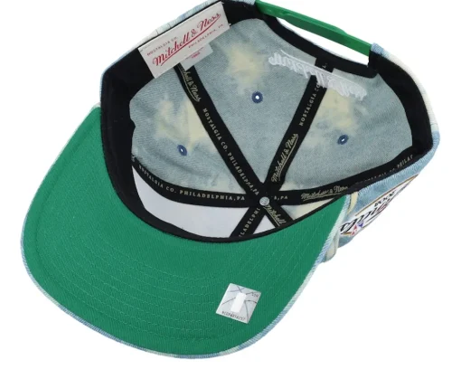 Clearance Mitchell & Ness Boston Celtics Acid Wash Snapback - Blue