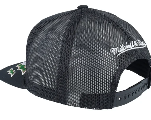 Trucker-Mitchell & Ness Boston Celtics Recharge Black Trucker -