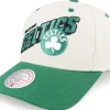 New Mitchell & Ness Boston Celtics Retro Type Pro Off White/Green Adjustable - Beige