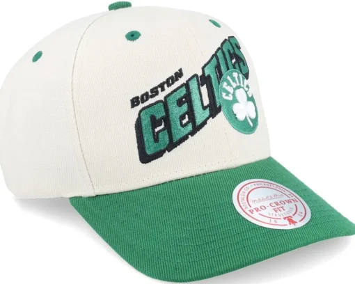 New Mitchell & Ness Boston Celtics Retro Type Pro Off White/Green Adjustable - Beige