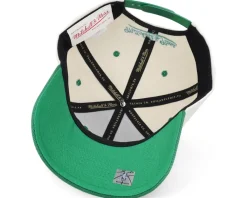 New Mitchell & Ness Boston Celtics Retro Type Pro Off White/Green Adjustable - Beige
