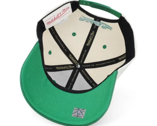 New Mitchell & Ness Boston Celtics Retro Type Pro Off White/Green Adjustable - Beige