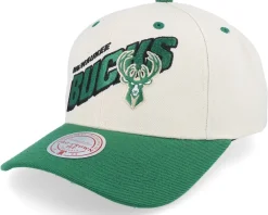 New Mitchell & Ness Boston Celtics Retro Type Pro Off White/Green Adjustable - Beige