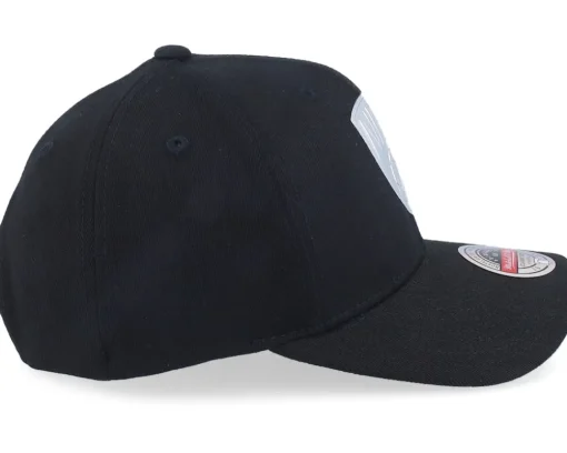 New Mitchell & Ness Brooklyn Nets Cyber Red Snapback Black Adjustable -