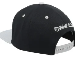 Clearance Mitchell & Ness Brooklyn Nets Monument Black/Grey Snapback -