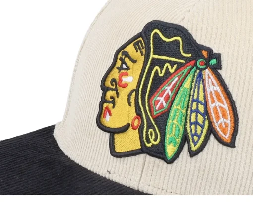 Snapback-Mitchell & Ness Chicago Blackhawks Team Cord Off White/Black Snapback - Beige