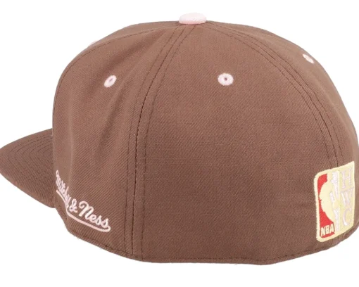 Fitted-Mitchell & Ness Chicago Bulls Sugar Bacon Fitted - Brown