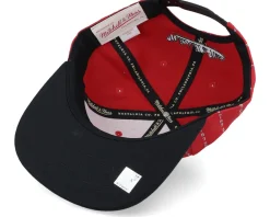 Snapback-Mitchell & Ness Chicago Bulls City Pinstripe Deadstock /Black Snapback - Red