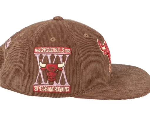 Snapback-Mitchell & Ness Chicago Bulls Corduroy Manchester Deadstock Snapback - Brown