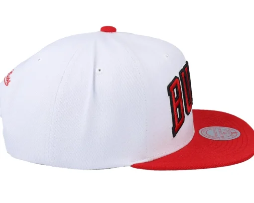 Snapback-Mitchell & Ness Chicago Bulls Core Basics White/red Snapback -