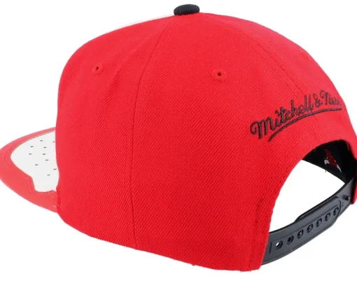 Sale Mitchell & Ness Chicago Bulls Day One White/Red Snapback -