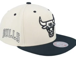Best Mitchell & Ness Chicago Bulls Evergreen Cream Black Cap Off White/Black Snapback -