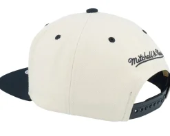 Best Mitchell & Ness Chicago Bulls Evergreen Cream Black Cap Off White/Black Snapback -