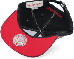 Snapback-Mitchell & Ness Chicago Bulls Hwc /Pu Leather Strapback - Black