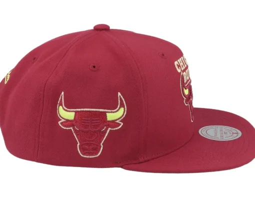 Best Mitchell & Ness Chicago Bulls Merlot Shine Maroon Snapback -