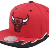 Snapback-Mitchell & Ness Chicago Bulls Rising Tide Snapback - Red