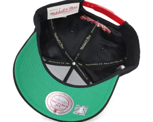 Online Mitchell & Ness Chicago Bulls Shady Suede Pro Black/Red Adjustable -