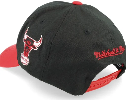 Hot Mitchell & Ness Chicago Bulls Shredder Stretch /Red Adjustable - Black