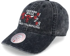 Best Mitchell & Ness Chicago Bulls Stone Washed Champions Dad Cap - Black