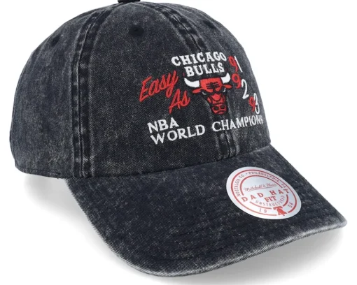 Best Mitchell & Ness Chicago Bulls Stone Washed Champions Dad Cap - Black