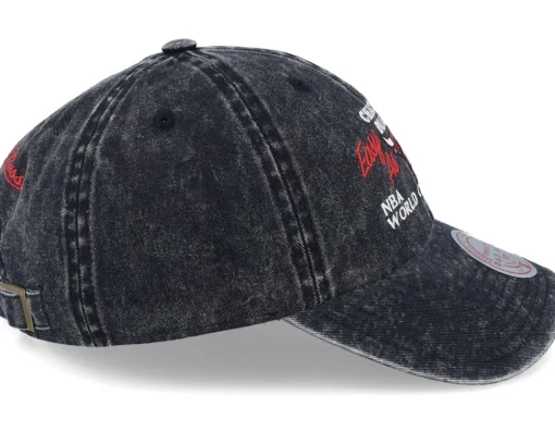 Best Mitchell & Ness Chicago Bulls Stone Washed Champions Dad Cap - Black