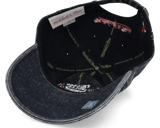 Best Mitchell & Ness Chicago Bulls Stone Washed Champions Dad Cap - Black