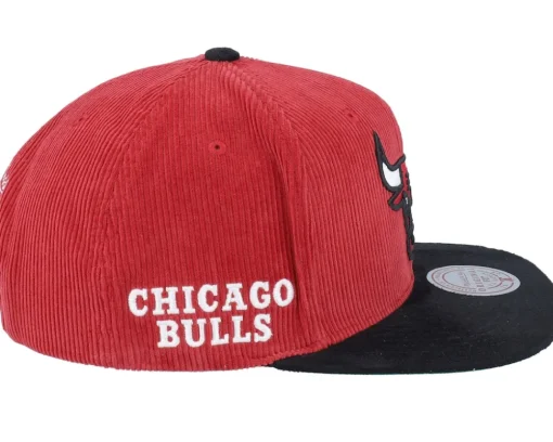 Snapback-Mitchell & Ness Chicago Bulls Sueduroy Cord Red/Black Snapback -