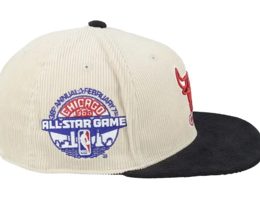 Fitted-Mitchell & Ness Chicago Bulls Team Cord Off White/Black Fitted - Beige