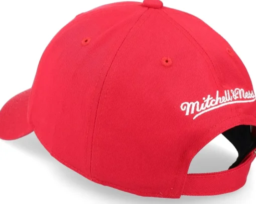 Dad Cap-Mitchell & Ness Chicago Bulls Team Ground 2.0 Red Dad Cap -