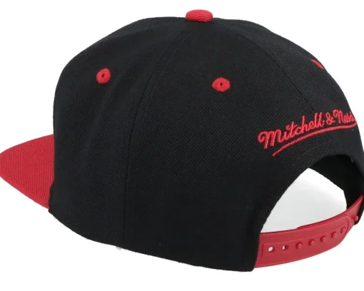 Snapback-Mitchell & Ness Chicago Bulls Text Stack Black/Red Snapback -
