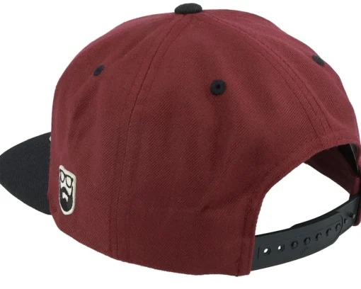 Snapback-Bearded Man 3D Sport Logo Side Patch Maroon/Black Snapback -
