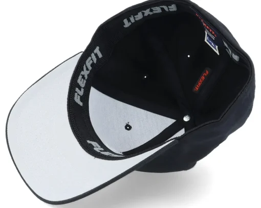 Sale Iconic 3D Squid Black Flexfit -