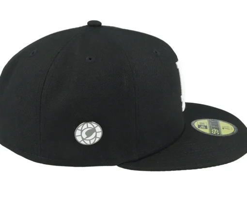 Online Cap Pins Fitted World White/Black Metal Pin -