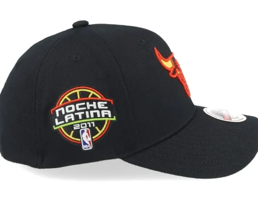 Adjustable-Mitchell & Ness Hatstore Exclusive x Chicago Bulls Noche Latina Adjustable - Black