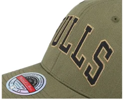 Adjustable-Mitchell & Ness Hatstore Exclusive x Chicago Bulls Script Flight Olive Adjustable - Green