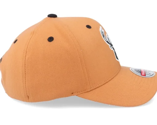 Adjustable-Mitchell & Ness Hatstore Exclusive x Milwaukee Bucks Camel Leather Logo -