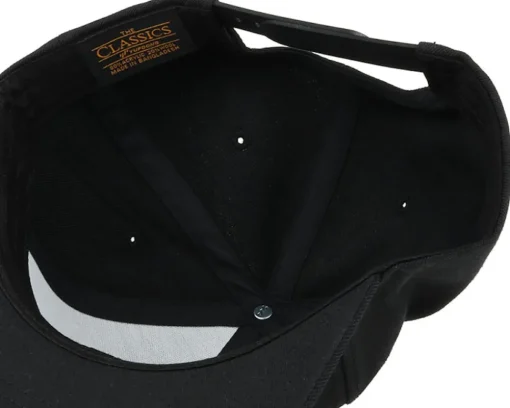 Snapback-GUNS n SKULLS Logo Black Snapback -