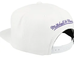 Clearance Mitchell & Ness Los Angeles Lakers Champs White Snapback -