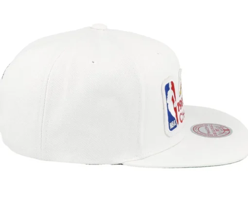 Clearance Mitchell & Ness Los Angeles Lakers Champs White Snapback -