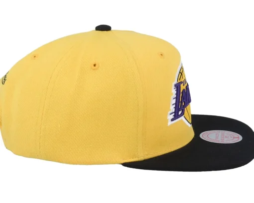 Snapback-Mitchell & Ness Los Angeles Lakers Core Basics Gold/Black Snapback -