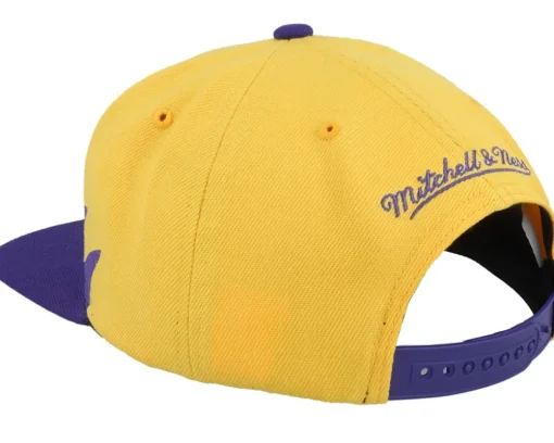 Snapback-Mitchell & Ness Los Angeles Lakers Sharktooth Yellow/Purple Snapback -