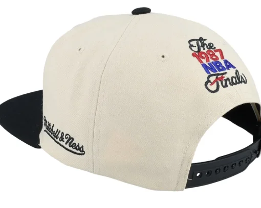 Snapback-Mitchell & Ness Los Angeles Lakers Vs. Boston Celtics Finals Remix Hwc Off /Black Snapback - White