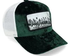 Trucker-Public Domain Lunch Atop A Skyscraper /Ivory Velvet - Green