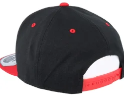 New Yupoong Lux Black/Red 110 Snapback -