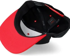 New Yupoong Lux Black/Red 110 Snapback -